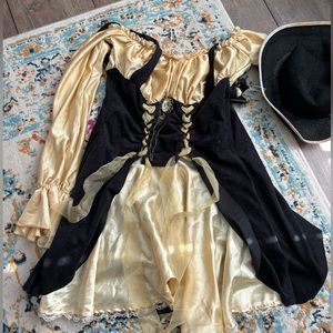 Womens Pirate Costume